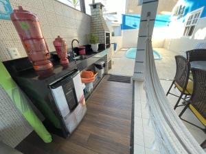 Casa Ipitanga, 03 Qtos com piscina a 100m da praia