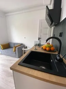 Apartment Hop To Wrocław - Machnice