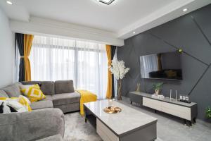 Nivla Executive Cozy haven with gym and Balcony