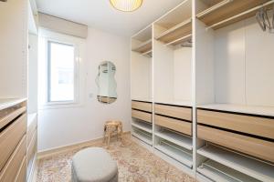 Luxury Apartment Fuengirola Centro by AORA STAY