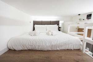 Minicasa di lusso con lavanderia e ricarica E-Bike