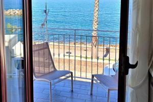 Appartamento panoramico per 4 sul lungomare di Castellabate