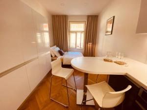 Modern Apartments Letna