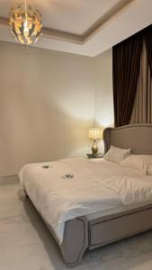 شقة أرضية مودرن بغرفتين نوم 5