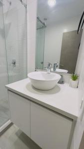 Suite Ejecutiva República de El Salvador la Carolina