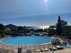 Cap ESTEREL Village , AGAY 4prs Climatisé-WIFI-Parking INCLUS