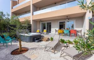4 Bedroom Beautiful Home In Medulin