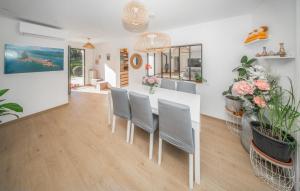 Maisons de vacances Amazing Home In Peymeinade : photos des chambres
