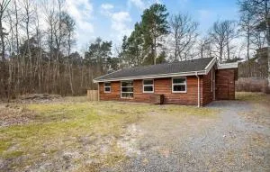 4 Bedroom Nice Home In Hasle - Tofte