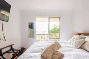 Cozy Home 5 mins drive to Peninsula Hot Springs with Free Parking and Fast Internet