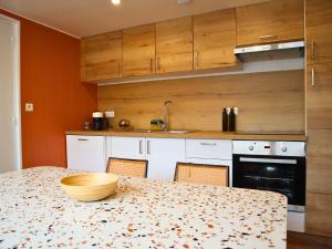 Appartements Le Cocon du Haut-Pont - Parking Gratuit, Ideal Groupe, Proche Gare : photos des chambres