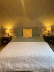 B&B / Chambres d'hotes Thera : Chambre Double - Vue sur Jardin