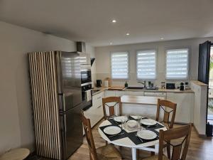 Appartements Le Jean Zay climatisaion parking prive : photos des chambres