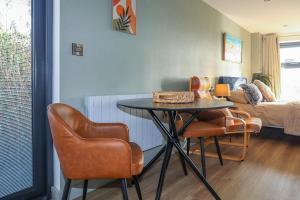 Trearddur Bay, Holyhead Studio