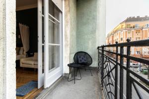 80 sqm, 3 bedrooms, 2 bathrooms, new