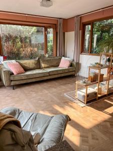 Boshuisjes Veluwe Olijfje met omheinde tuin