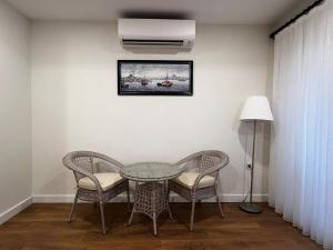 Su apartment side terrace no 3