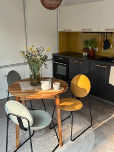 Apartament nad jeziorem