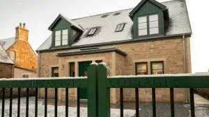 Holly Tree Cottage - Evelix