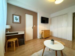 Appartements Appartement avec parking : photos des chambres