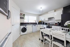 Trox Home - Cosy Vibes - FREE Parking - Zero Fuss