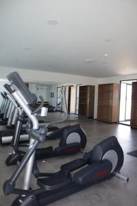 Basento Deluxe Apartment with parking pool gym padel