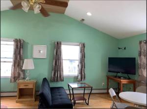 Apartment room in Sunshine Motel