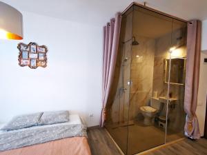 S14 Foto studio with balcony