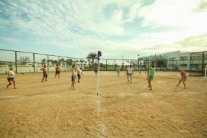 Swiss Heaven Sharming Inn Hotel - Couples & Families Only