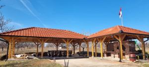 Vinogradski konak Belgrade, Sopot,Kosmaj