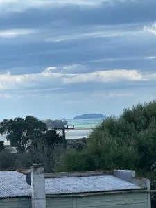 Golden Land Lifestyle house, very quiet with beautiful view - Whitford