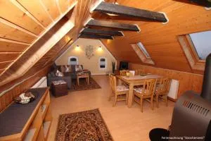 Gutshof Kämmerich - Fewo Storchennest - Teterow