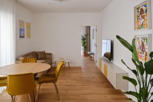 Blonde I One Bedroom Apartment I One Cotroceni Park