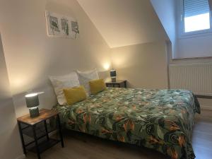 Appartements charmes de Lourdes 1 : photos des chambres