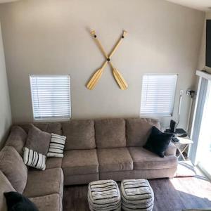 Dock Holiday Waterfront cottage with boat ramp WB1