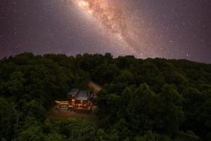Mountain View Cabin - Hot Tub-Fire Pit-Pool Table