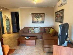 VERDE BLUE 313 Barbati - Ano Pyrgi