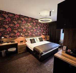 Double Room with Garden View room in Calma Luxury Rooms