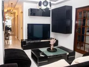 Acomodação Mwangolé - Camama