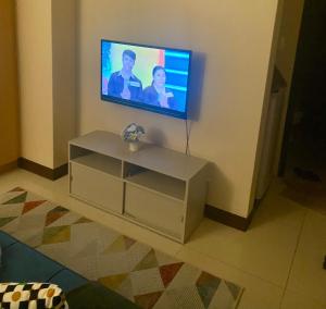 studio flat at 101 Newport Boulevard