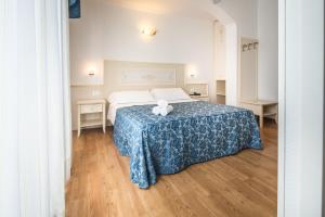 Double or Twin Room with Balcony room in Hotel Principe