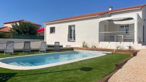 Villas Villa Sol Dels Aspres avec Piscine, Barbecue, Climatisation centralisee, Garage, Internet SUDSEJOURCONCIERGERIE : photos des chambres