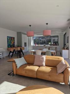 Villas Villa avec piscine au milieu des bois : photos des chambres