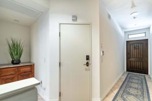 The San Diego Studio - Free Parking