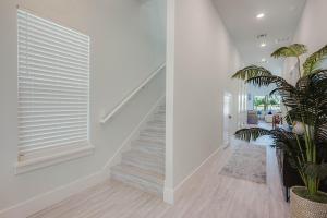 LE419X Liberty Grandview
