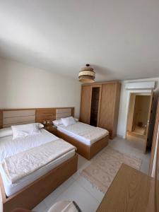 Luxury Apartment in Marina Marassi