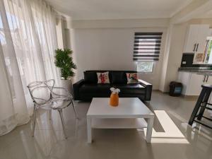 Luxury 2 Bedroom Apartment with mountain views, near the Beach in Paraiso, Barahona