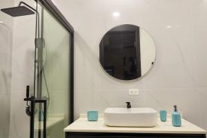 A tranquil home in paradise