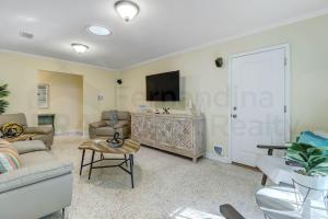 223 Lighthouse Circle