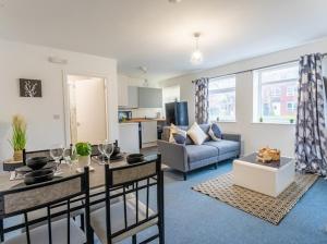 Elegant 2BR Escape Ideal for Long Stays